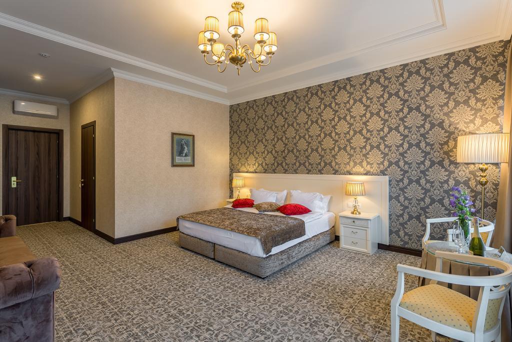 De Volan Boutique Hotel Odesa Exterior photo