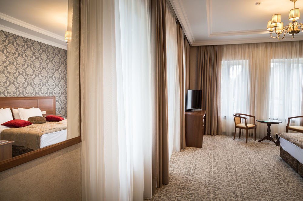 De Volan Boutique Hotel Odesa Exterior photo