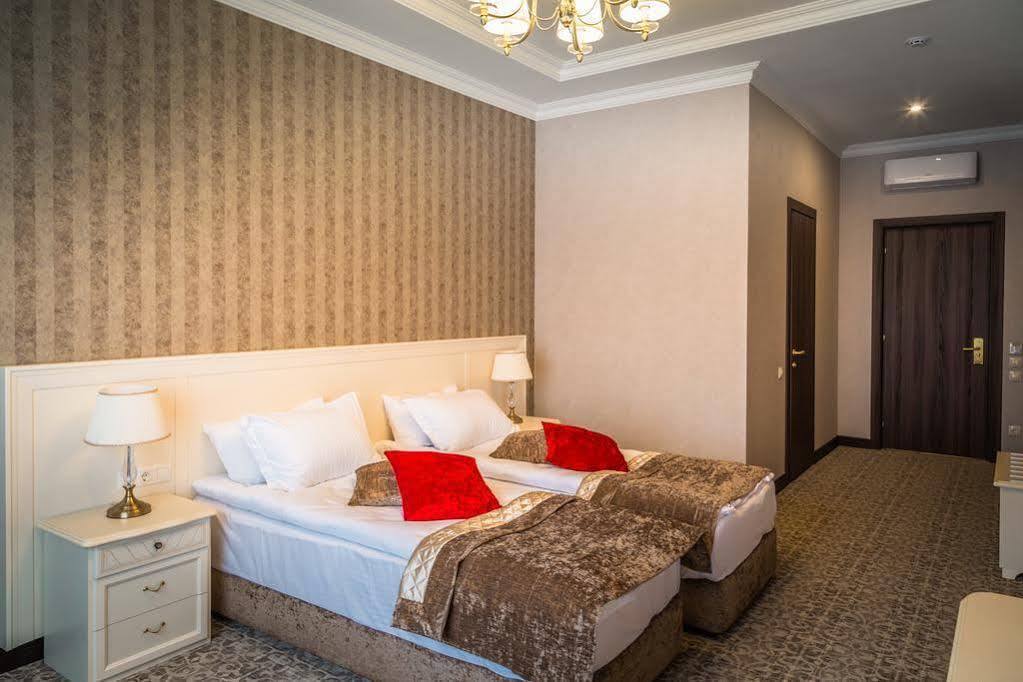 De Volan Boutique Hotel Odesa Exterior photo