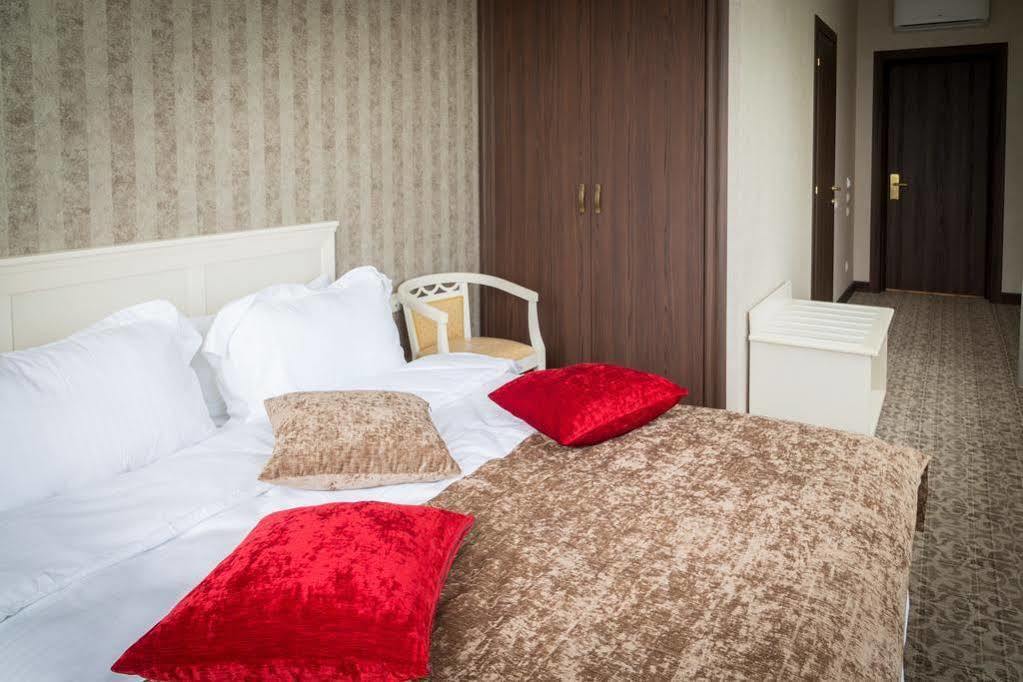 De Volan Boutique Hotel Odesa Exterior photo