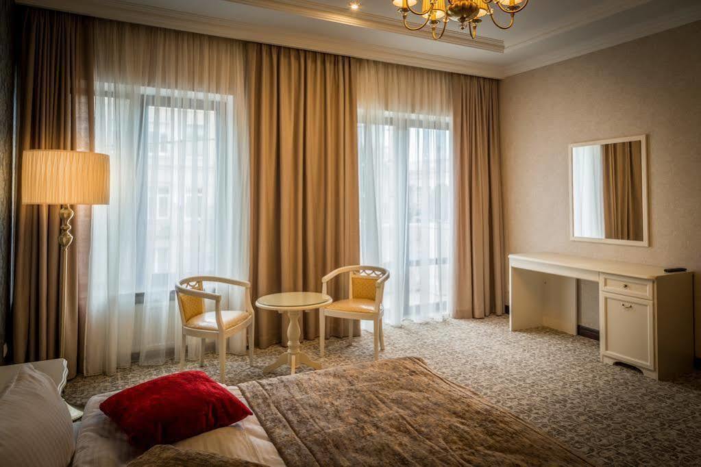 De Volan Boutique Hotel Odesa Exterior photo