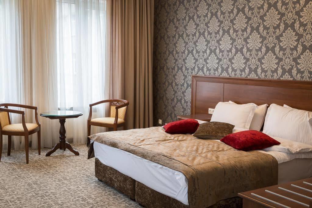 De Volan Boutique Hotel Odesa Exterior photo